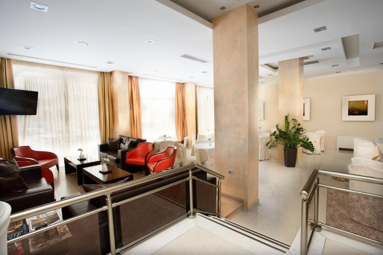 Blue Sea Hotel Мітіліні Екстер'єр фото